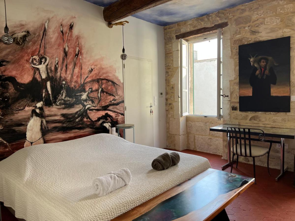 Le Regardeur Bed and Breakfast Saint-Rémy-de-Provence Esterno foto