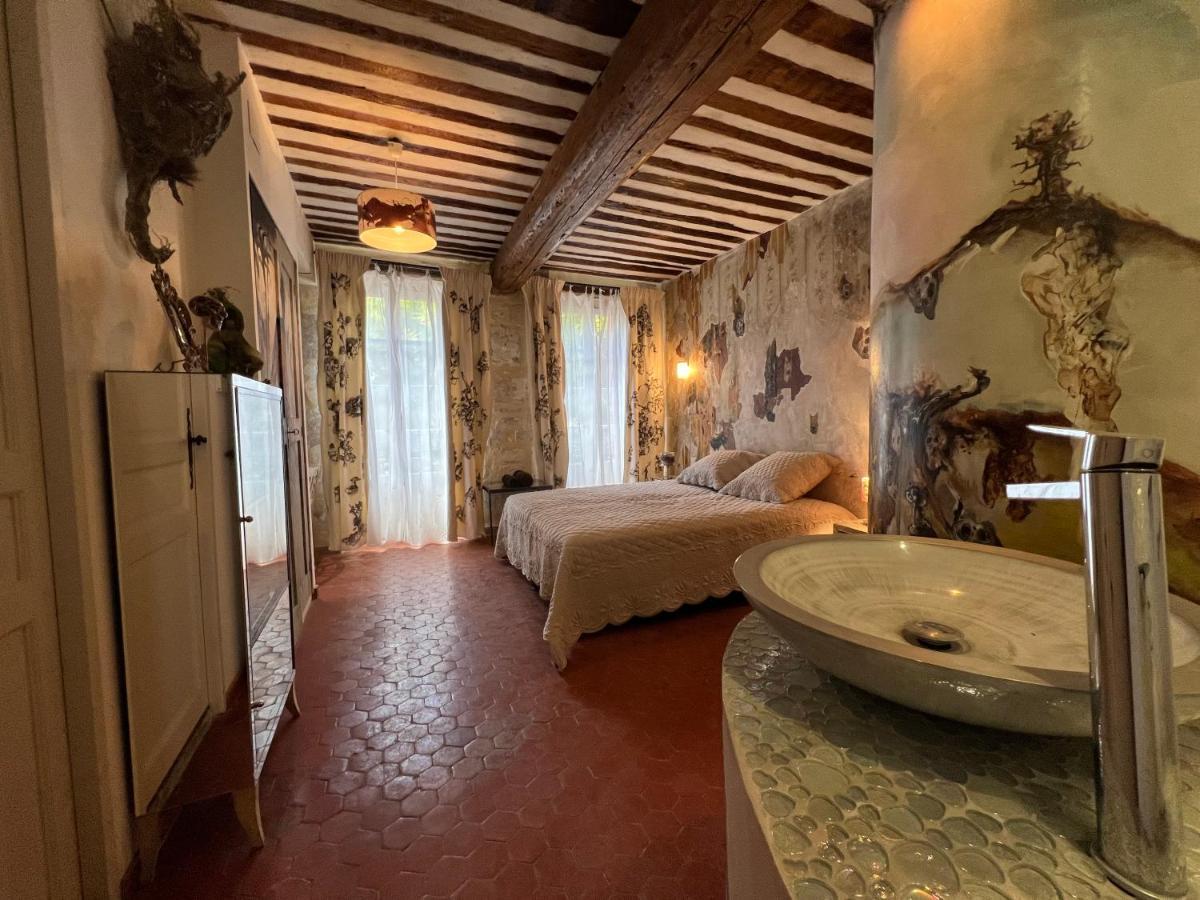 Le Regardeur Bed and Breakfast Saint-Rémy-de-Provence Esterno foto